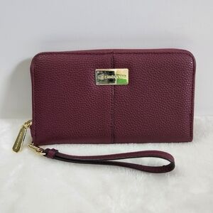 Liz Claiborne Erica Zip Around Faux Leather Gold Dark Wine Wristlet Wallet
